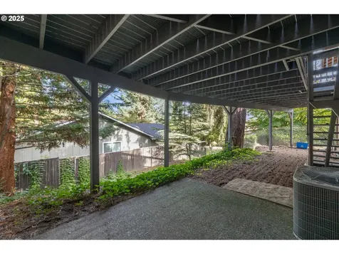 16081 Pearcy Street Lake Oswego OR 97034