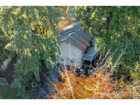 16081 Pearcy Street Lake Oswego OR 97034