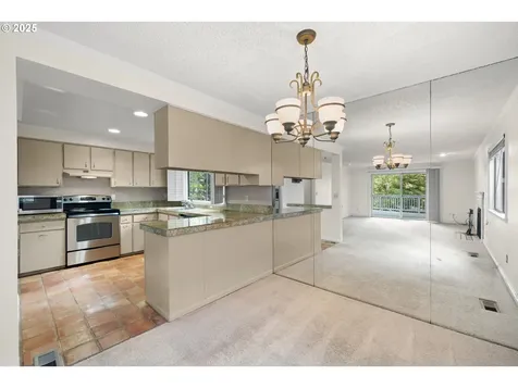 16081 Pearcy Street Lake Oswego OR 97034
