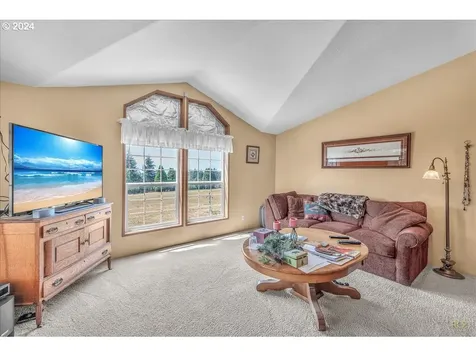 10580 SE Schacht Road Damascus OR 97089
