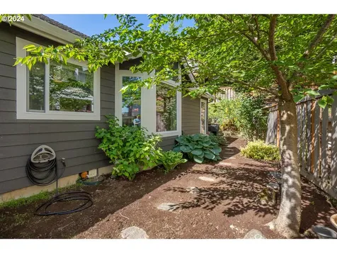11195 Sw Partridge Loop Beaverton OR 97007