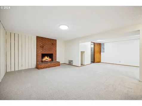 14044 Ne Russell Street Portland OR 97230