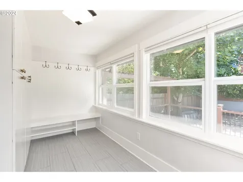 2650 Se 49th Avenue Portland OR 97206