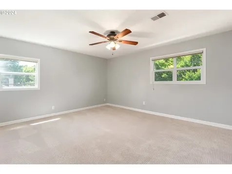 2650 Se 49th Avenue Portland OR 97206