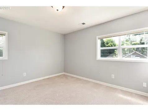 2650 Se 49th Avenue Portland OR 97206