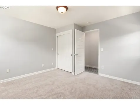 2650 Se 49th Avenue Portland OR 97206