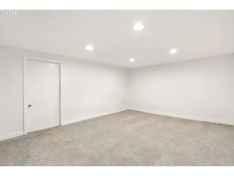 2650 Se 49th Avenue Portland OR 97206