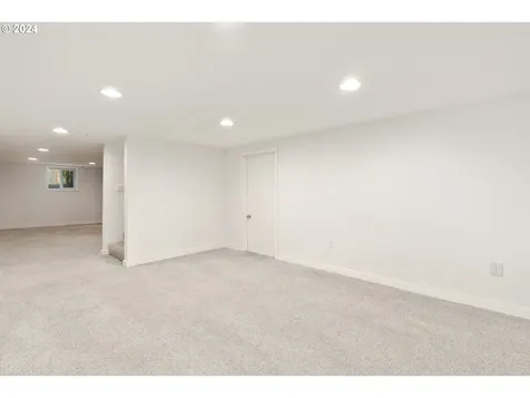 2650 Se 49th Avenue Portland OR 97206