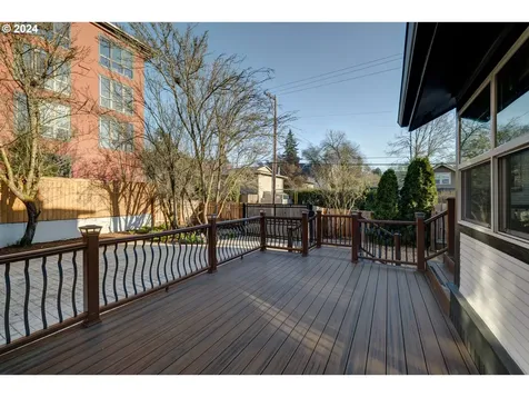 2650 Se 49th Avenue Portland OR 97206