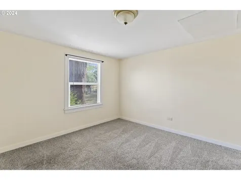312 Pleasant Avenue Roseburg OR 97470