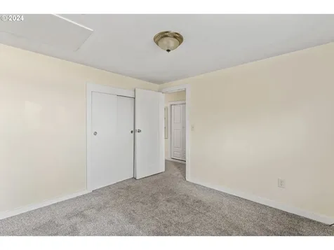 312 Pleasant Avenue Roseburg OR 97470