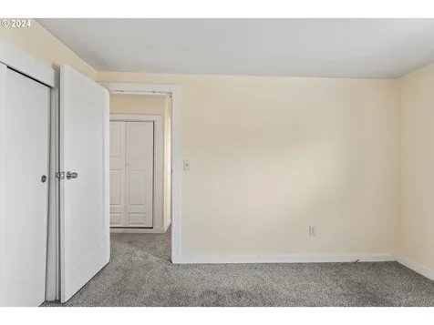 312 Pleasant Avenue Roseburg OR 97470