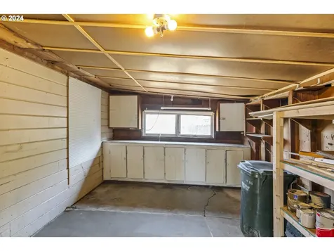 312 Pleasant Avenue Roseburg OR 97470