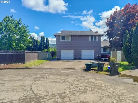 118 Nw Christie Court Roseburg OR 97471