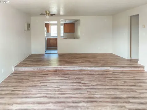 118 Nw Christie Court Roseburg OR 97471