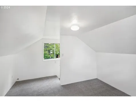 1211 Se 165th Avenue Portland OR 97233