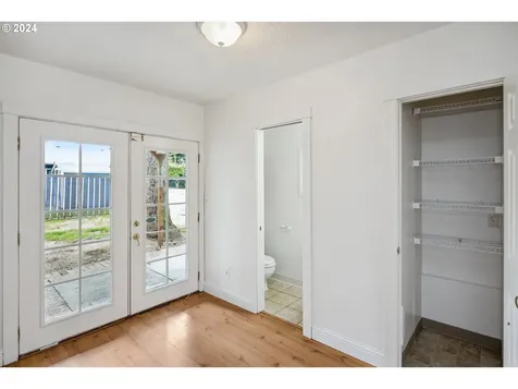 1211 Se 165th Avenue Portland OR 97233