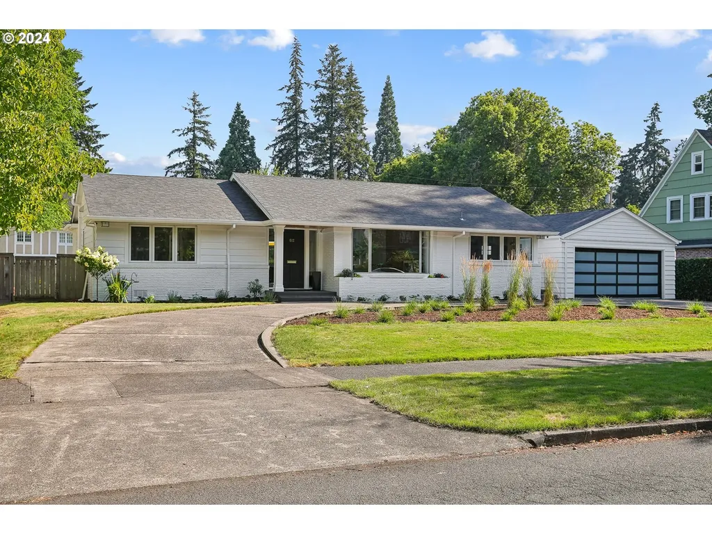 612 Se Manchester Place Portland OR 97202
