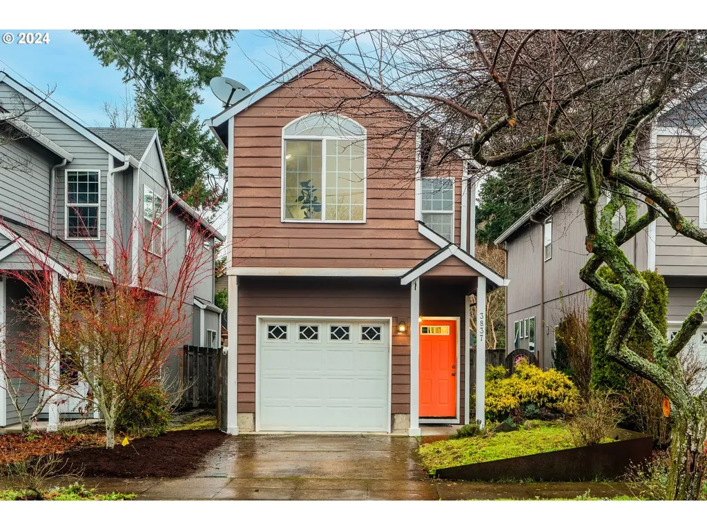 3837 NE Sumner Street Portland OR 97211
