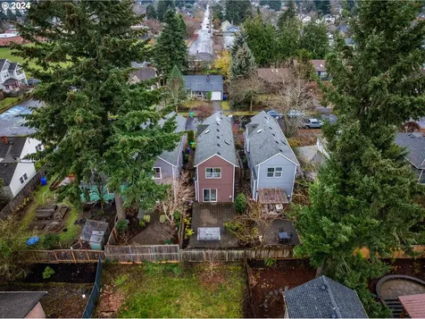 3837 NE Sumner Street Portland OR 97211