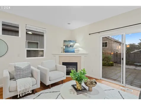 3837 NE Sumner Street Portland OR 97211