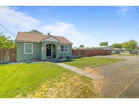 130 Sw 8th Place Hermiston OR 97838