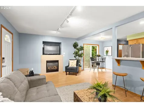 6723 Ne 24th Avenue Portland OR 97211