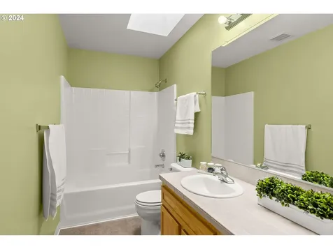 6723 Ne 24th Avenue Portland OR 97211