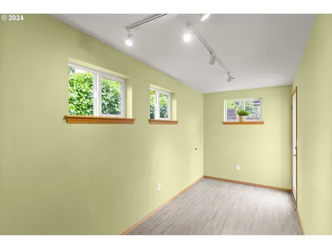 6723 Ne 24th Avenue Portland OR 97211