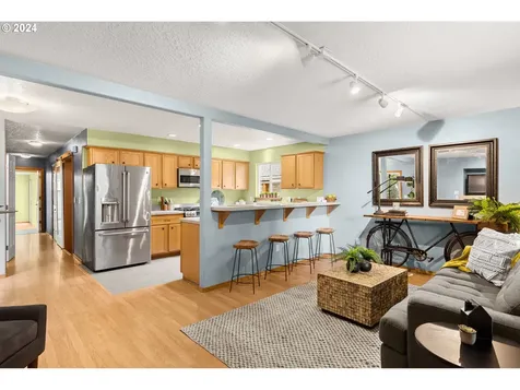 6723 Ne 24th Avenue Portland OR 97211