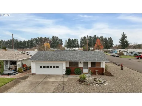 904 Broughton Way Woodburn OR 97071