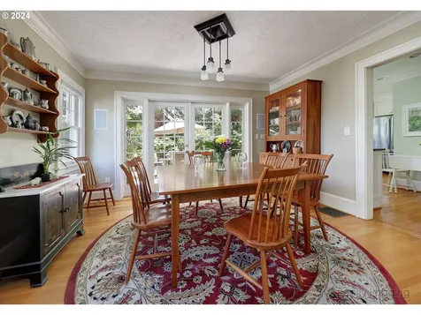 2550 Ne 30th Avenue Portland OR 97212
