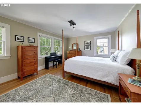 2550 Ne 30th Avenue Portland OR 97212