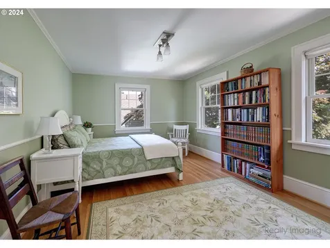 2550 Ne 30th Avenue Portland OR 97212