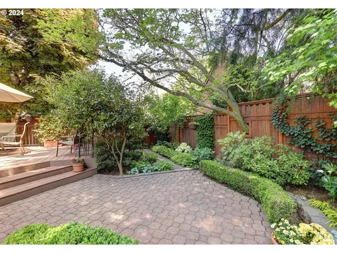 2550 Ne 30th Avenue Portland OR 97212