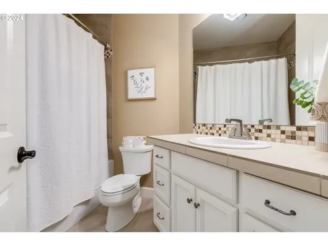 11904 Ne 58th Avenue Vancouver WA 98686