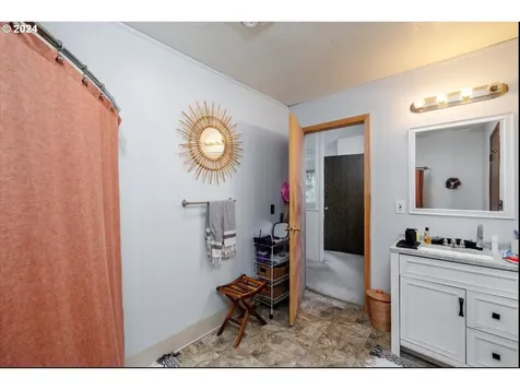 4435 SW 99th Avenue Beaverton OR 97005