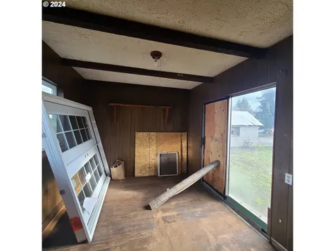 295 S 7th Avenue Elgin OR 97827