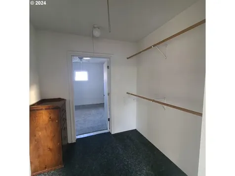 295 S 7th Avenue Elgin OR 97827