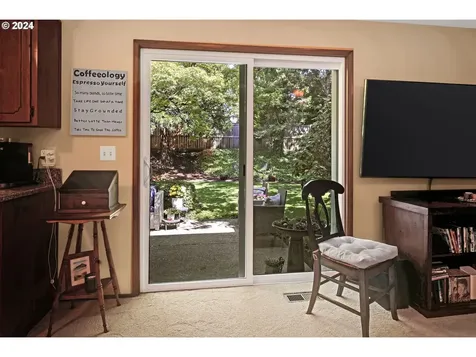 2792 Elysium Avenue Eugene OR 97401