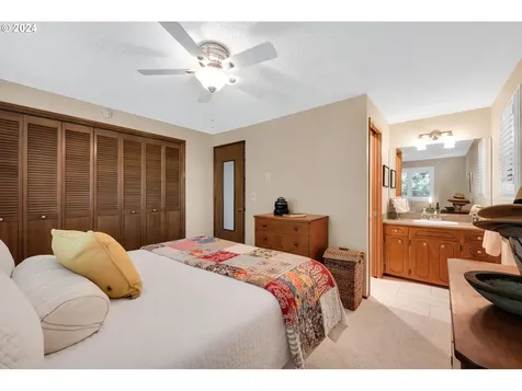 2792 Elysium Avenue Eugene OR 97401