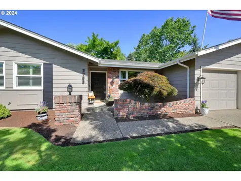 2792 Elysium Avenue Eugene OR 97401