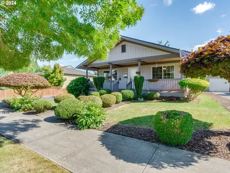 3143 Hemlock Street Longview WA 98632