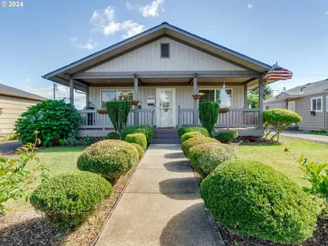 3143 Hemlock Street Longview WA 98632