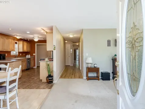 3143 Hemlock Street Longview WA 98632