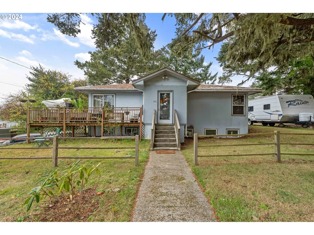 576 Pacific Avenue Coos Bay OR 97420
