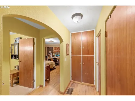 576 Pacific Avenue Coos Bay OR 97420
