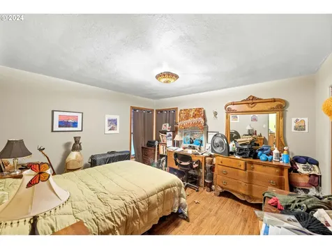 576 Pacific Avenue Coos Bay OR 97420