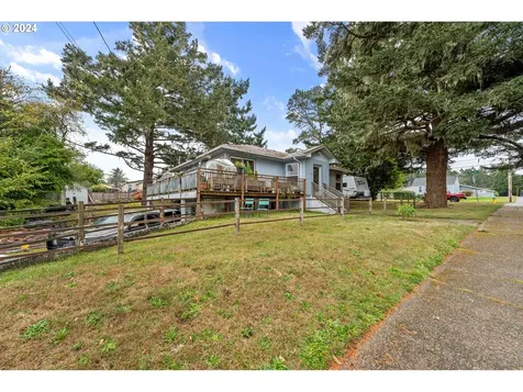 576 Pacific Avenue Coos Bay OR 97420