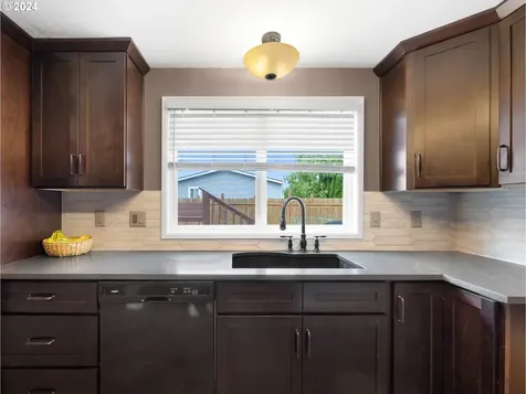 773 SW 175th Place Beaverton OR 97006